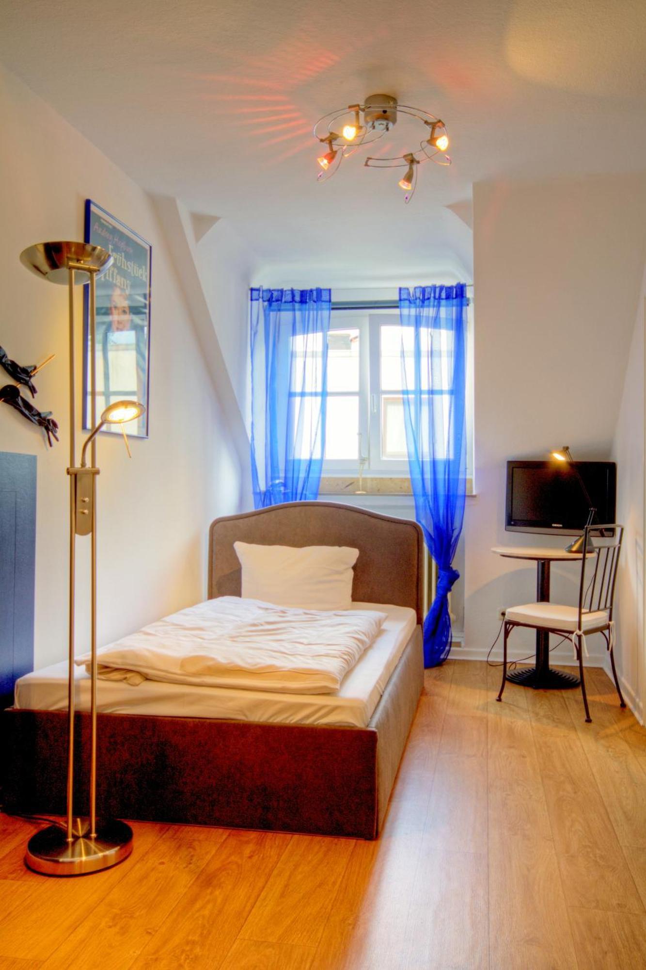 Hotel Zum Goldenen Stern Prüm Oda fotoğraf