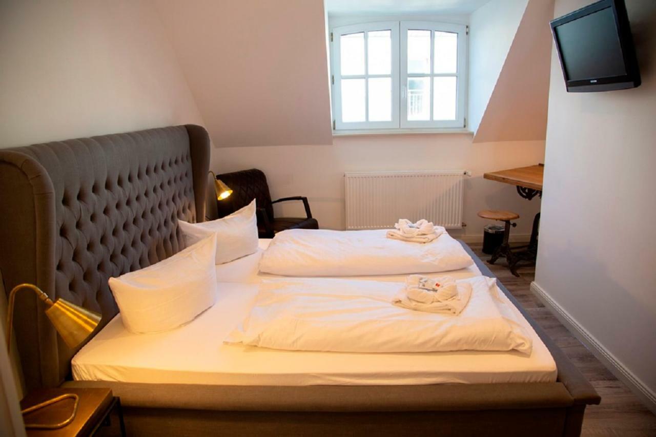 Hotel Zum Goldenen Stern Prüm Dış mekan fotoğraf